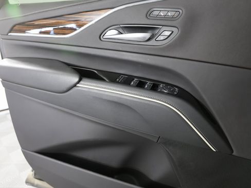 Used 2023 Cadillac Escalade Luxury image 27