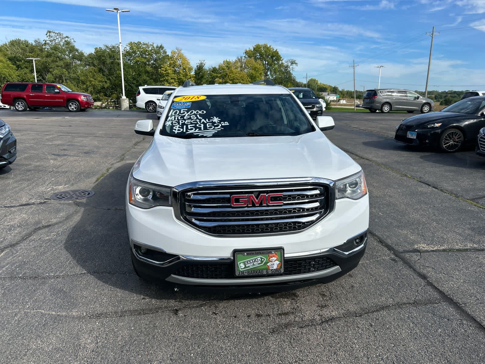 Used 2019 GMC Acadia SLT FWD image 2