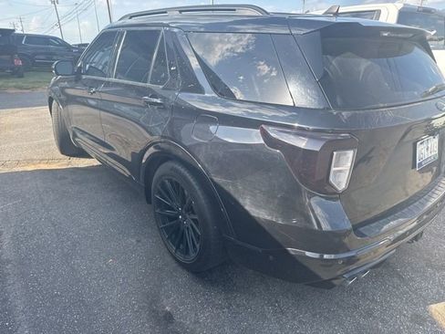 Used 2021 Ford Explorer ST w/ Equipment Group 401A image 5