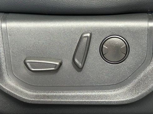 Used 2022 Ford F250 4x4 Crew Cab Super Duty image 33