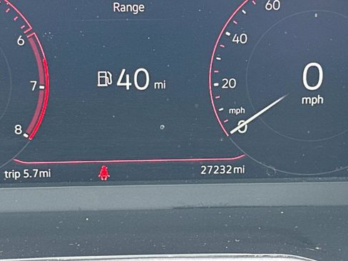 Used 2022 Volkswagen Jetta SEL image 21