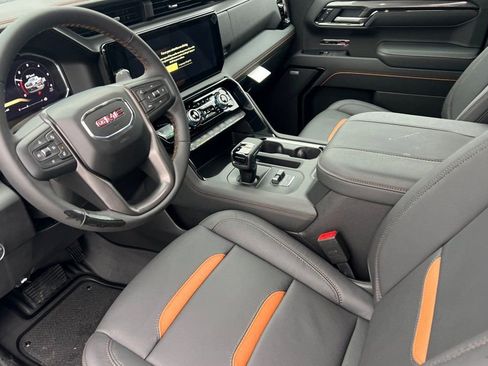 New 2026 GMC Sierra 1500 AT4 w/ Technology Package AWD/4WD image 7