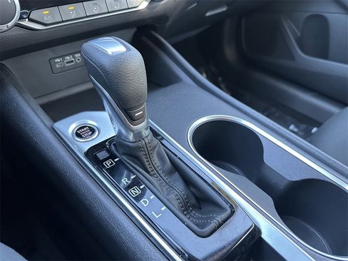 Used 2022 Nissan Altima 2.5 SV image 28