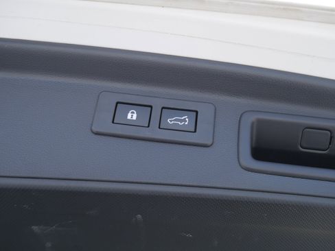 Used 2024 Subaru Forester Limited image 21