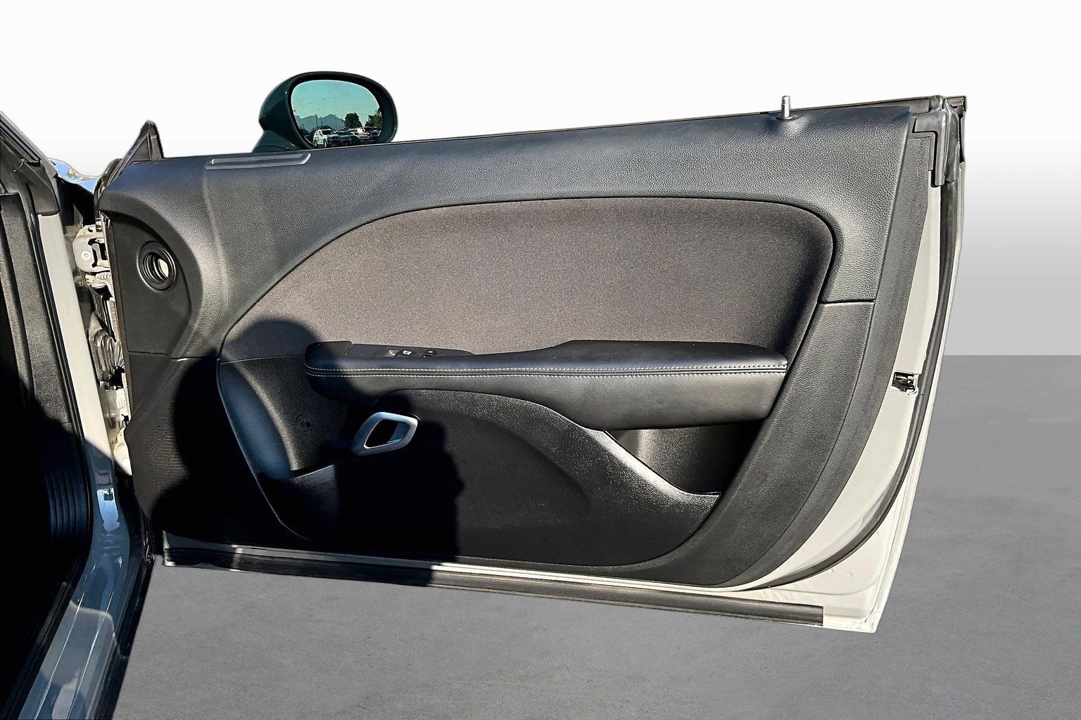 Used 2019 Dodge Challenger SXT RWD image 18