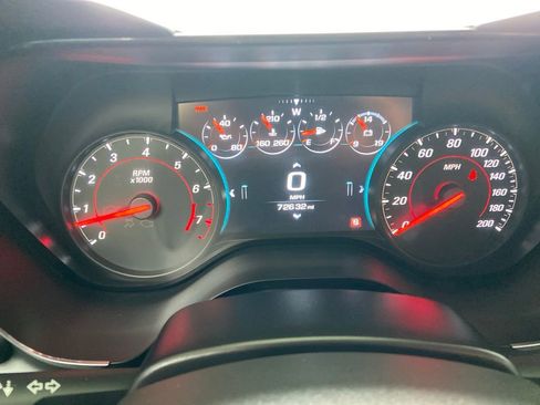 Used 2016 Chevrolet Camaro SS RWD image 26