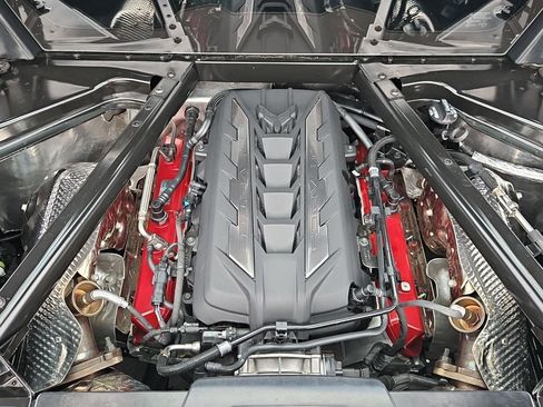 Used 2023 Chevrolet Corvette Stingray Preferred Cpe w/ Z51 Performance Package RWD image 19