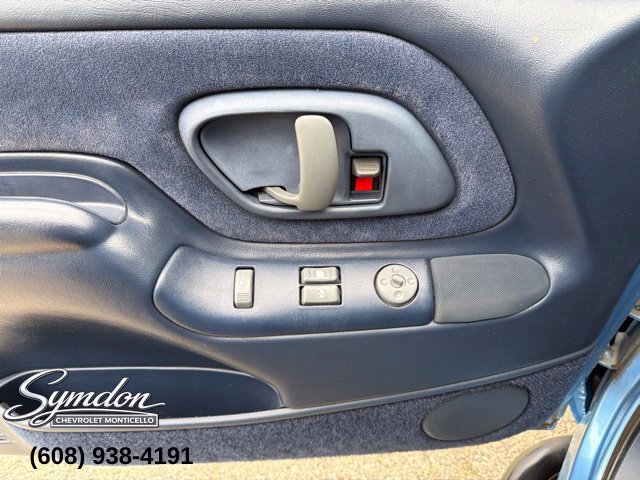 Used 1996 Chevrolet Silverado 1500 2WD Regular Cab image 14