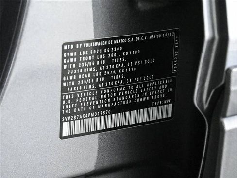Used 2023 Volkswagen Tiguan SE AWD/4WD image 25