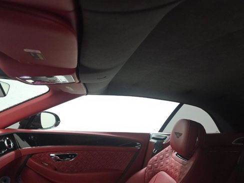 Used 2022 Bentley Continental GT Speed image 10