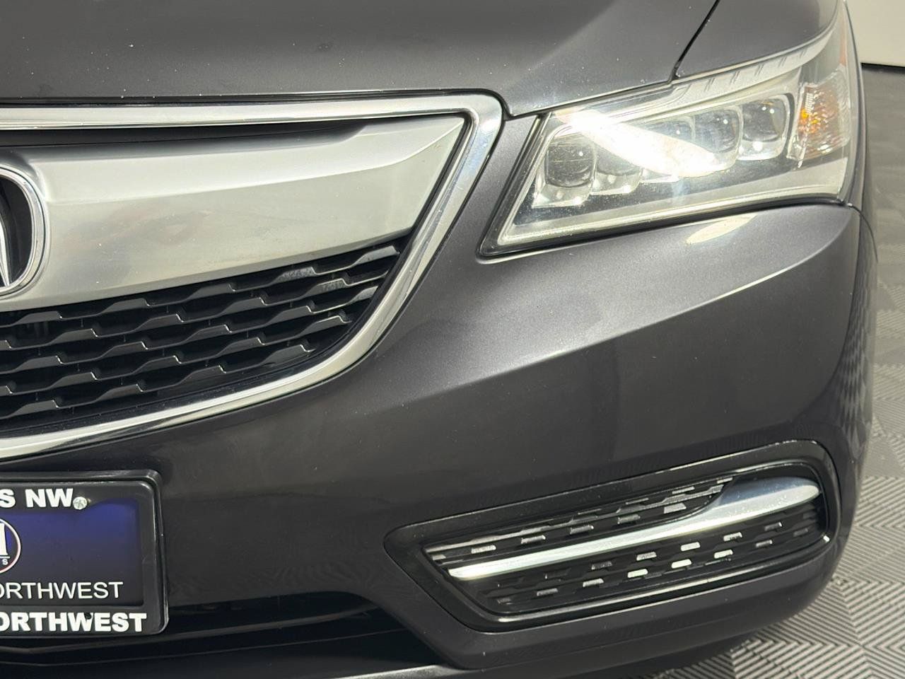 Used 2014 Acura MDX w/ Technology Package AWD/4WD image 4