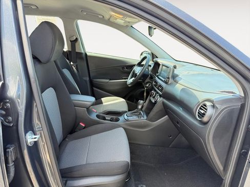 Used 2018 Hyundai Kona SE AWD/4WD image 15