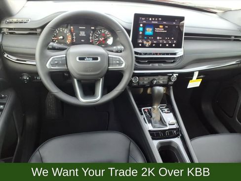 New 2026 Jeep Compass Latitude AWD/4WD image 9