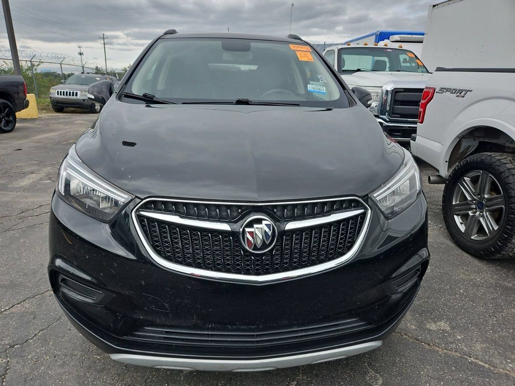 Used 2019 Buick Encore Preferred AWD/4WD image 2