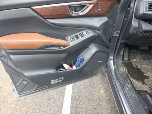 Used 2023 Subaru Ascent Touring image 16