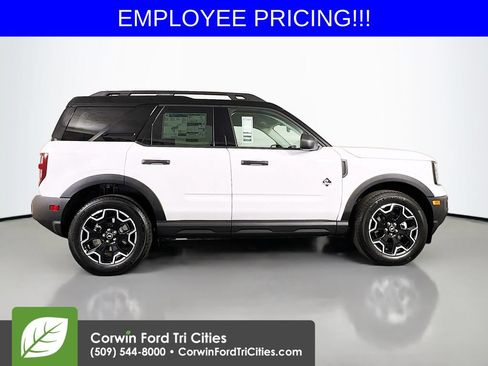 New 2026 Ford Bronco Sport Outer Banks AWD/4WD image 18