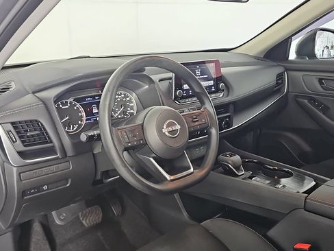Certified 2024 Nissan Rogue S FWD image 15