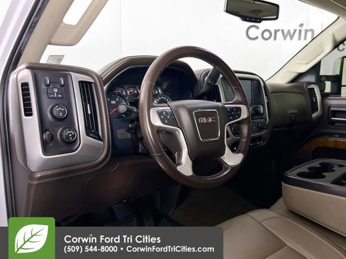 Used 2017 GMC Sierra 2500 SLT w/ Duramax Plus Package AWD/4WD image 3