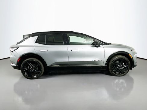 New 2026 Chevrolet Equinox EV RS image 8