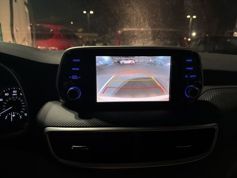 Used 2020 Hyundai Tucson SE w/ Cargo Package image 8