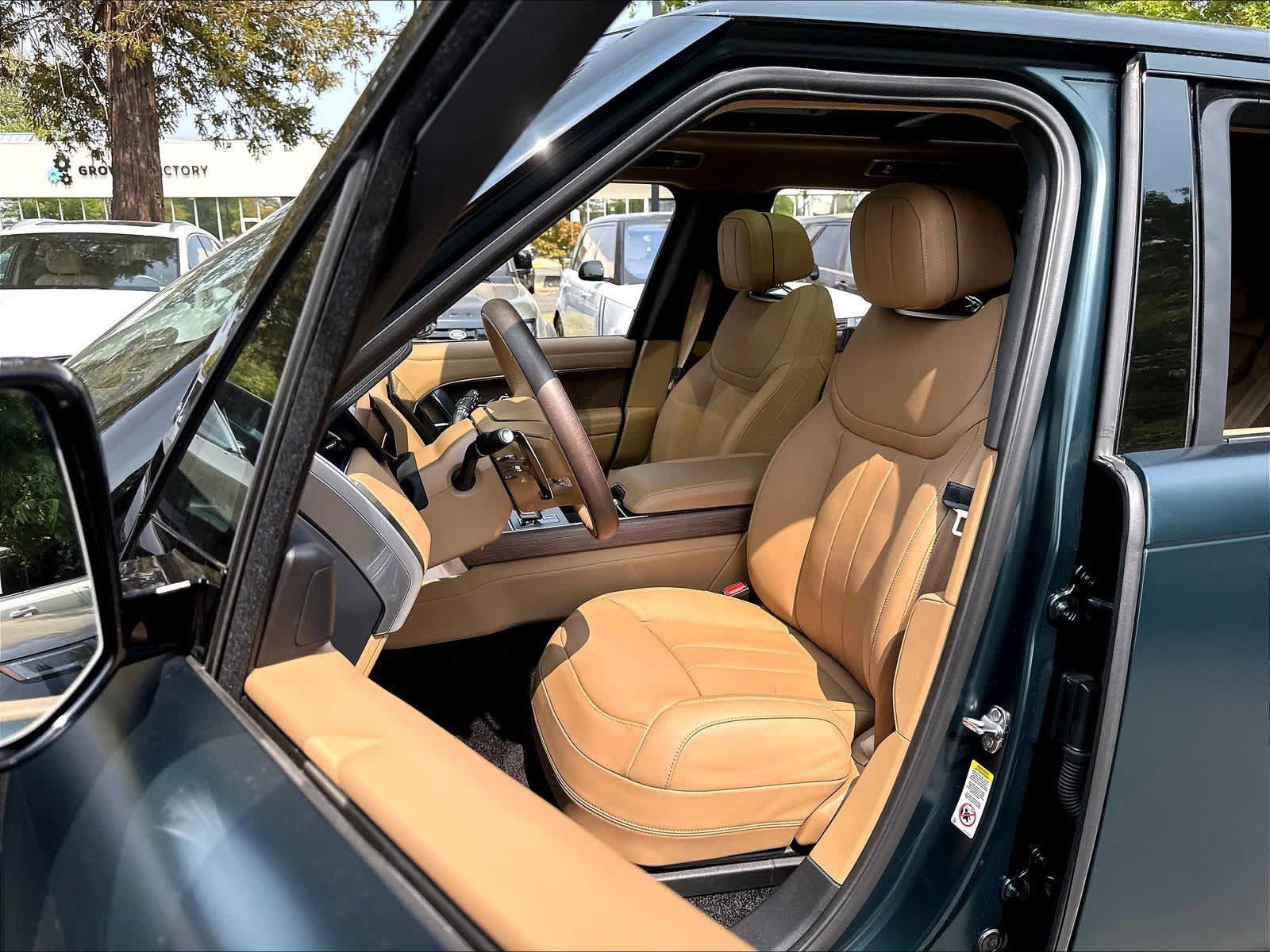 New 2026 Land Rover Range Rover SE AWD/4WD image 11