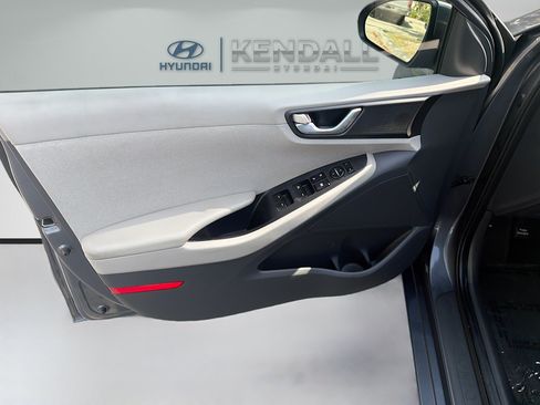 Used 2018 Hyundai Ioniq SEL FWD image 16