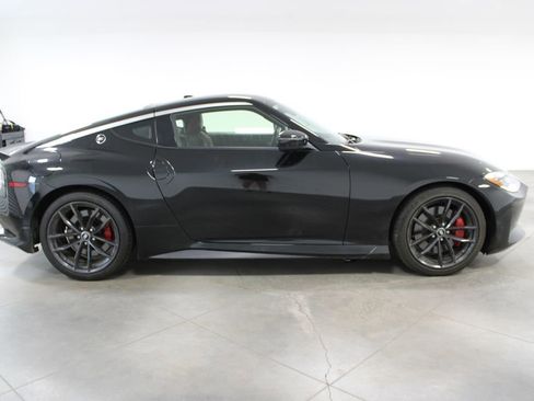 Used 2024 Nissan Z Performance w/ Floor Mat Package image 11