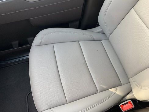 New 2026 GMC Sierra 3500 SLT w/ SLT Convenience Package image 23