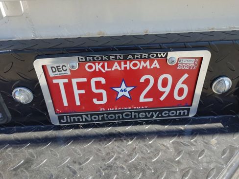 Used 2025 Chevrolet Silverado 2500 W/T RWD image 7