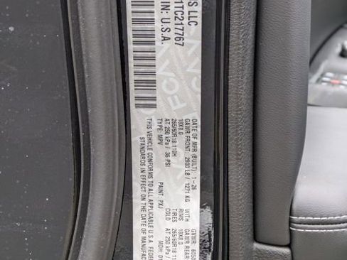 New 2026 Jeep Grand Cherokee Laredo X AWD/4WD image 38