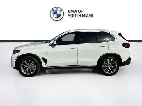 Used 2025 BMW X5 xDrive40i w/ Climate Comfort Package AWD/4WD image 4