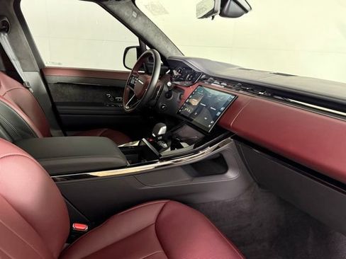 Used 2025 Land Rover Range Rover Sport Autobiography AWD/4WD image 34