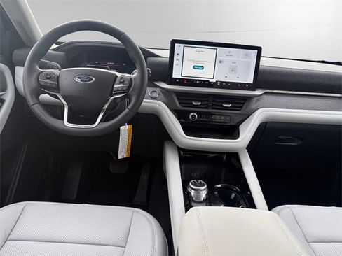 New 2026 Ford Explorer Platinum w/ LUX Leather Package image 10