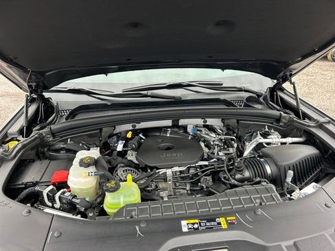 New 2026 Jeep Grand Cherokee Limited image 39