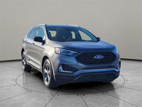 Certified 2023 Ford Edge SEL w/ Sport Appearance Package image 14