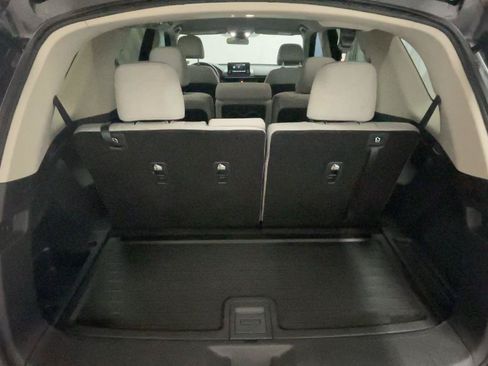 Used 2023 Honda Pilot LX image 21