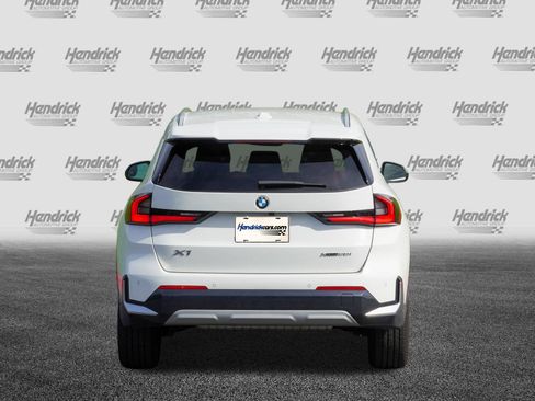Used 2023 BMW X1 xDrive28i w/ Convenience Package AWD/4WD image 7