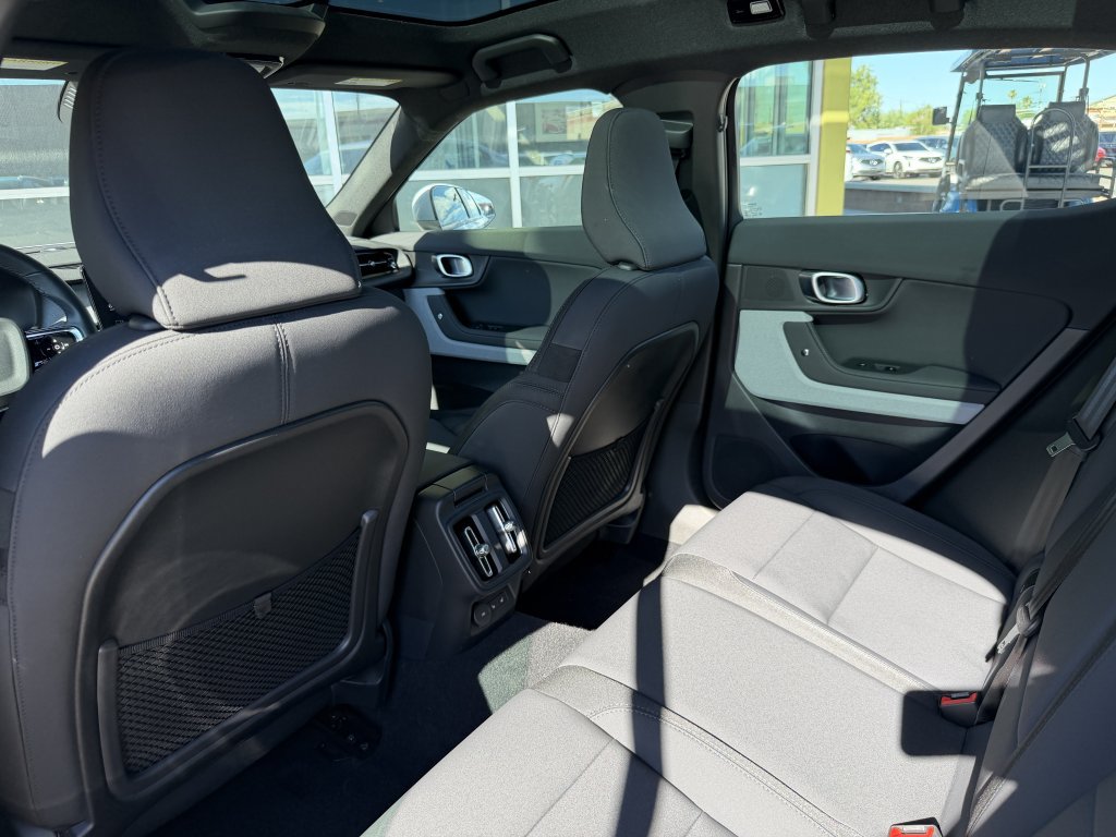 Used 2024 Polestar Polestar 2 RWD image 34