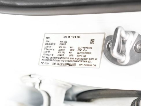 Used 2023 Tesla Model 3 Standard Range RWD image 34