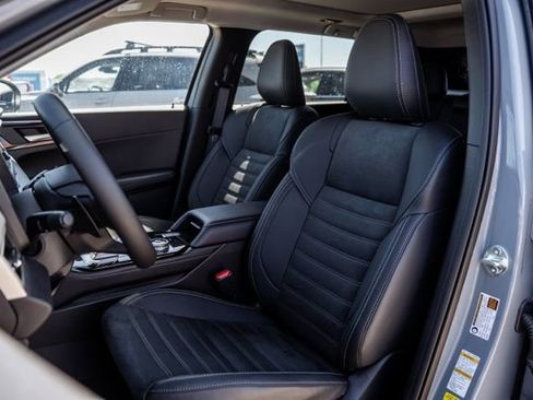 New 2026 Mitsubishi Outlander AWD image 28