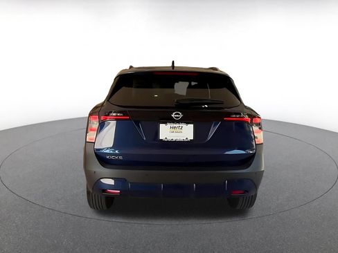 Used 2026 Nissan Kicks SV w/ Cold Weather Package FWD image 12