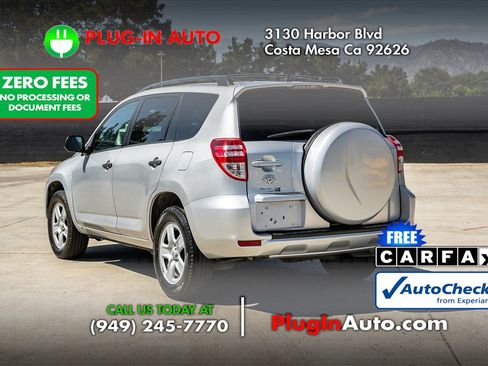 Used 2012 Toyota RAV4 FWD w/ Value Pkg image 2