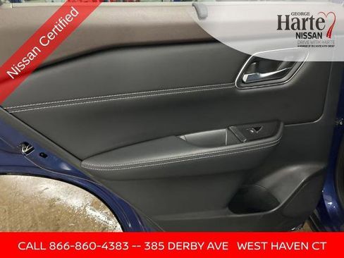 Certified 2023 Nissan Rogue Platinum w/ Platinum Premium Package AWD/4WD image 19