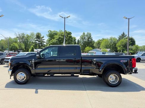 Used 2026 Ford F350 XLT AWD/4WD image 4