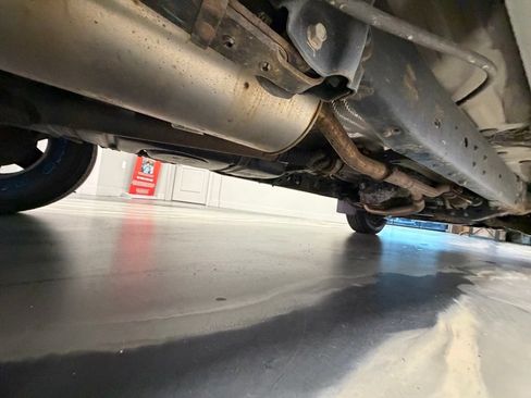 Used 2017 Toyota Tacoma SR w/ Tow Package AWD/4WD image 23
