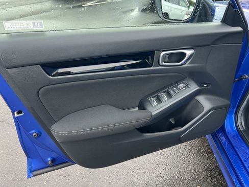 Certified 2024 Honda Civic EX image 6