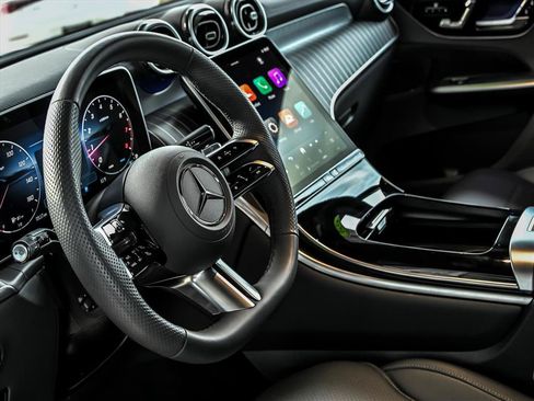 Certified 2026 Mercedes-Benz GLC 300 4MATIC image 15