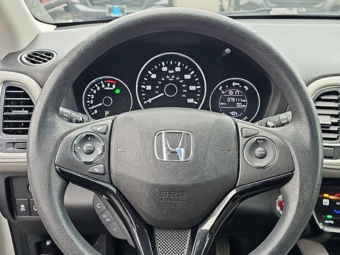 Used 2016 Honda HR-V EX image 19