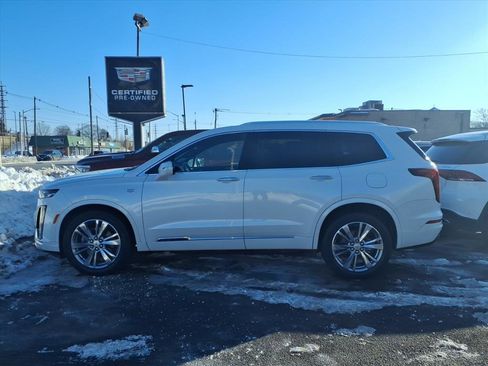 Certified 2023 Cadillac XT6 Premium Luxury image 7