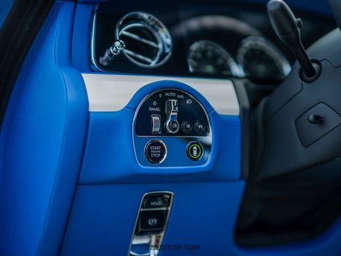 Used 2023 Rolls-Royce Ghost w/ Ghost Package image 32